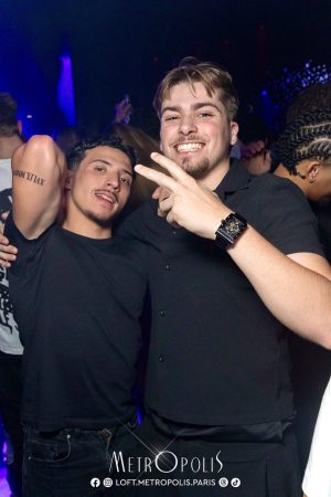 20260320-girls-girls-girls-015