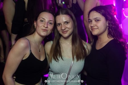 20260320-girls-girls-girls-027