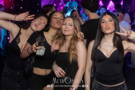 20260320-girls-girls-girls-032