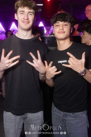 20260320-girls-girls-girls-033