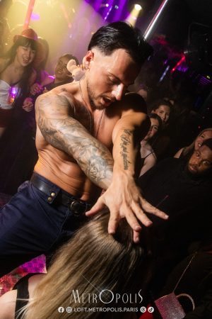 20260320-girls-girls-girls-045