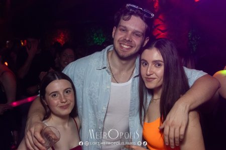 20260320-girls-girls-girls-049