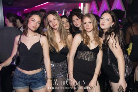 20260417-girls-girls-girls-005