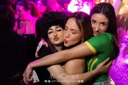 20260417-girls-girls-girls-011