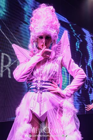 20260417-girls-girls-girls-013