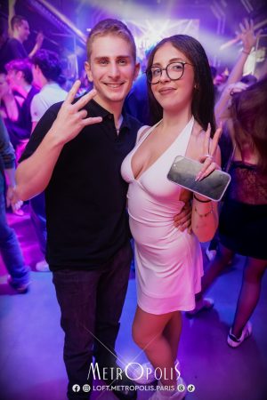 20260417-girls-girls-girls-014