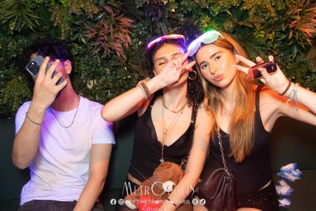 20260417-girls-girls-girls-042