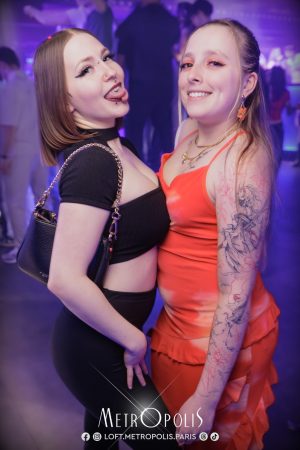 20260424-we-glow-002