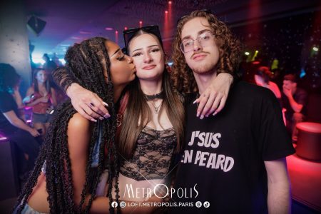 20260424-we-glow-009