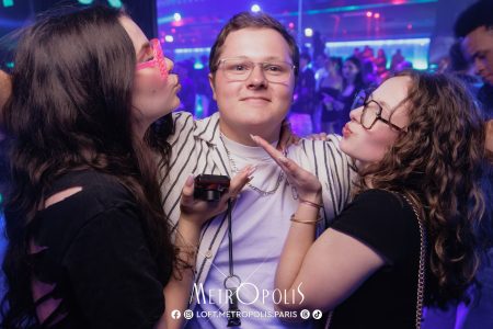 20260424-we-glow-030