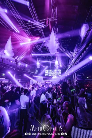 20260424-we-glow-035