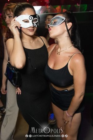 20260522-mask-on-005